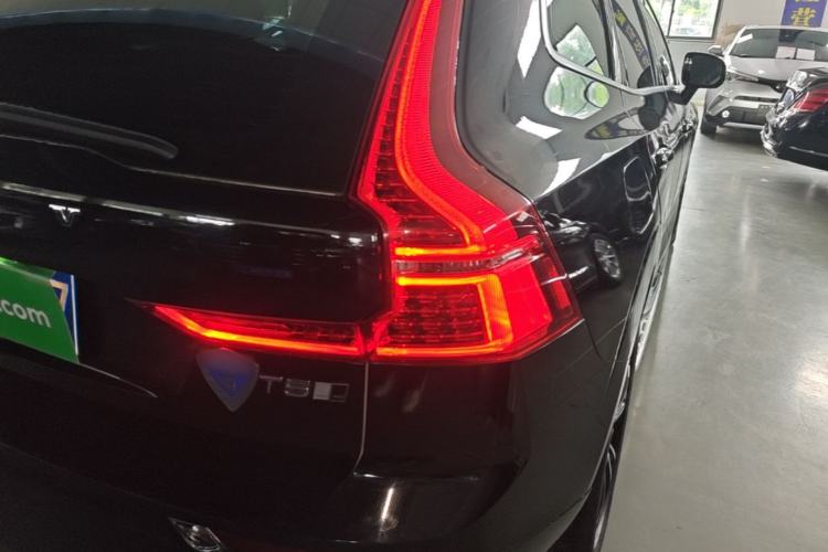 Used Volvo XC60 2019 T5 4x4 Smart Edition China V Standard Right Rear Taillight