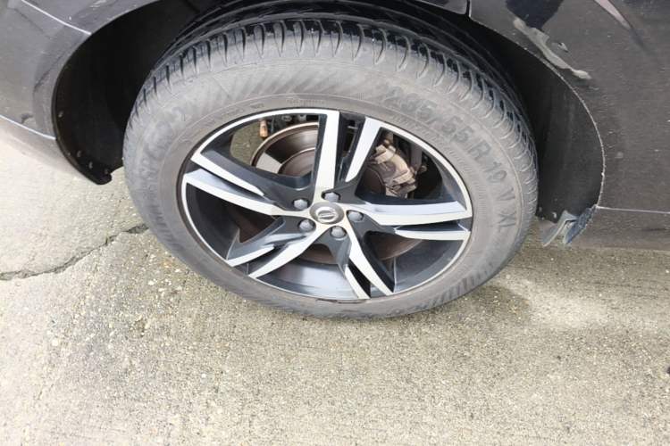 Used Volvo XC60 2019 T5 4x4 Zhiyuan Sport Edition China V Standard Right Rear Wheel Hub