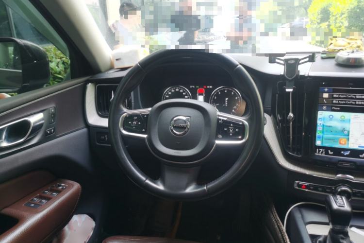 Used Volvo XC60 2019 T5 4x4 Zhiya Luxury Edition China VI Standard Steering Wheel