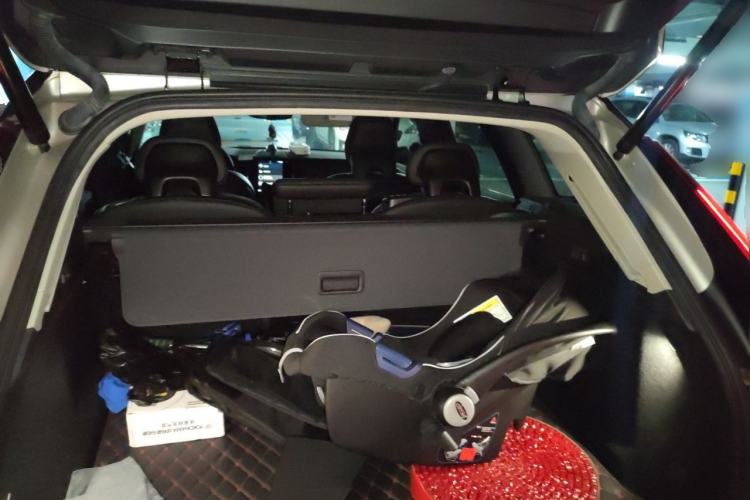 Used Volvo XC60 2019 T5 4x4 Smart Edition China V Standard Trunk