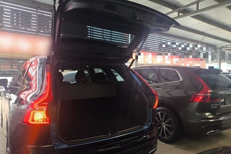 Used Volvo XC60 2019 T5 4x4 Zhiyuan Sport Edition China V Standard Trunk