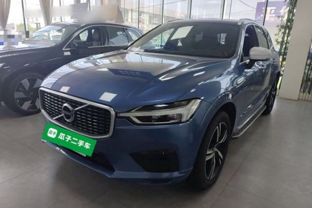 Used Volvo XC60 2019 T5 4x4 Smart & Dynamic Sport Edition China VI Standard