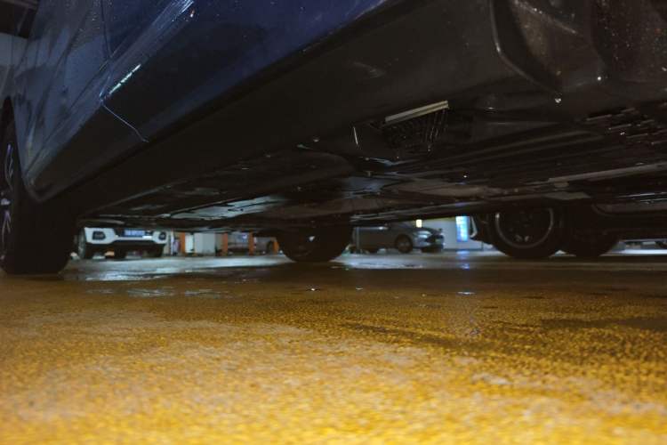 Used Volvo XC60 2019 T5 4x4 Zhiyuan Sport Edition China V Standard Chassis Rear Left