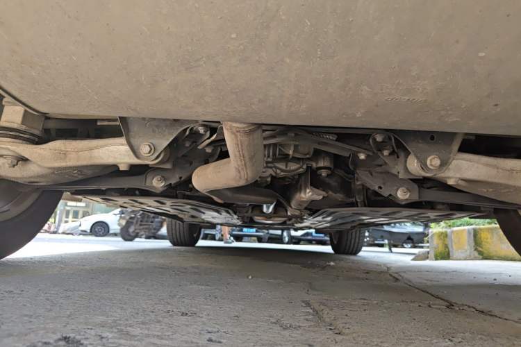 Used Volvo XC60 2019 T5 4x4 Smart Edition China V Standard Chassis Rear