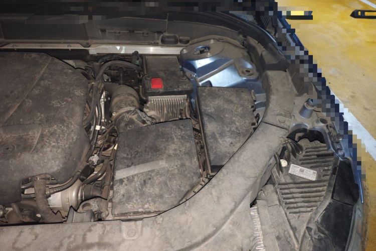 Used Volvo XC60 2019 T5 4x4 Zhiyuan Sport Edition China V Standard Engine Bay Left
