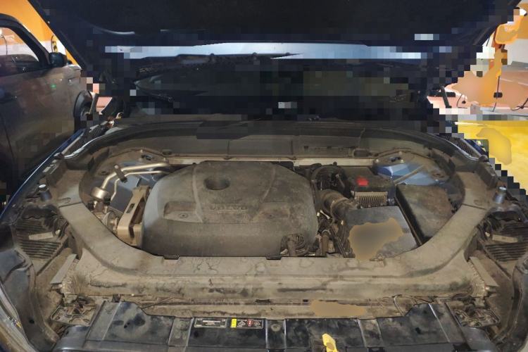 Used Volvo XC60 2019 T5 4x4 Zhiyuan Sport Edition China V Standard Engine Bay