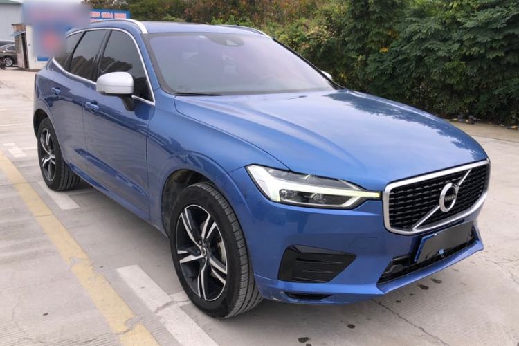 Used Volvo XC60 2019 T5 4x4 Smart & Dynamic Sport Edition China VI Standard Exterior 4