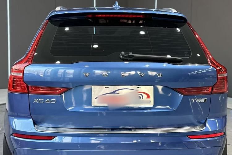Used Volvo XC60 2019 T5 4x4 Smart & Dynamic Sport Edition China VI Standard Exterior 7
