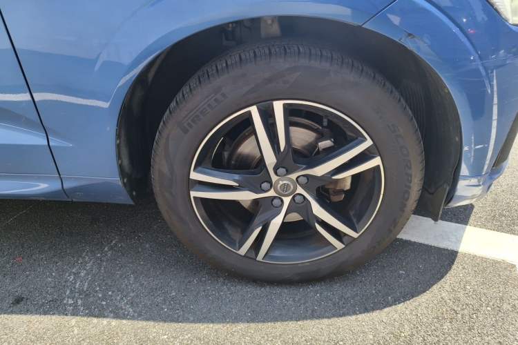 Used Volvo XC60 2019 T5 4x4 Smart Edition China V Standard Exterior 7
