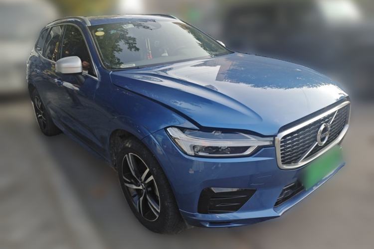 Used Volvo XC60 2019 T5 4x4 Zhiyuan Sport Edition China V Standard Front Right 45 Deg