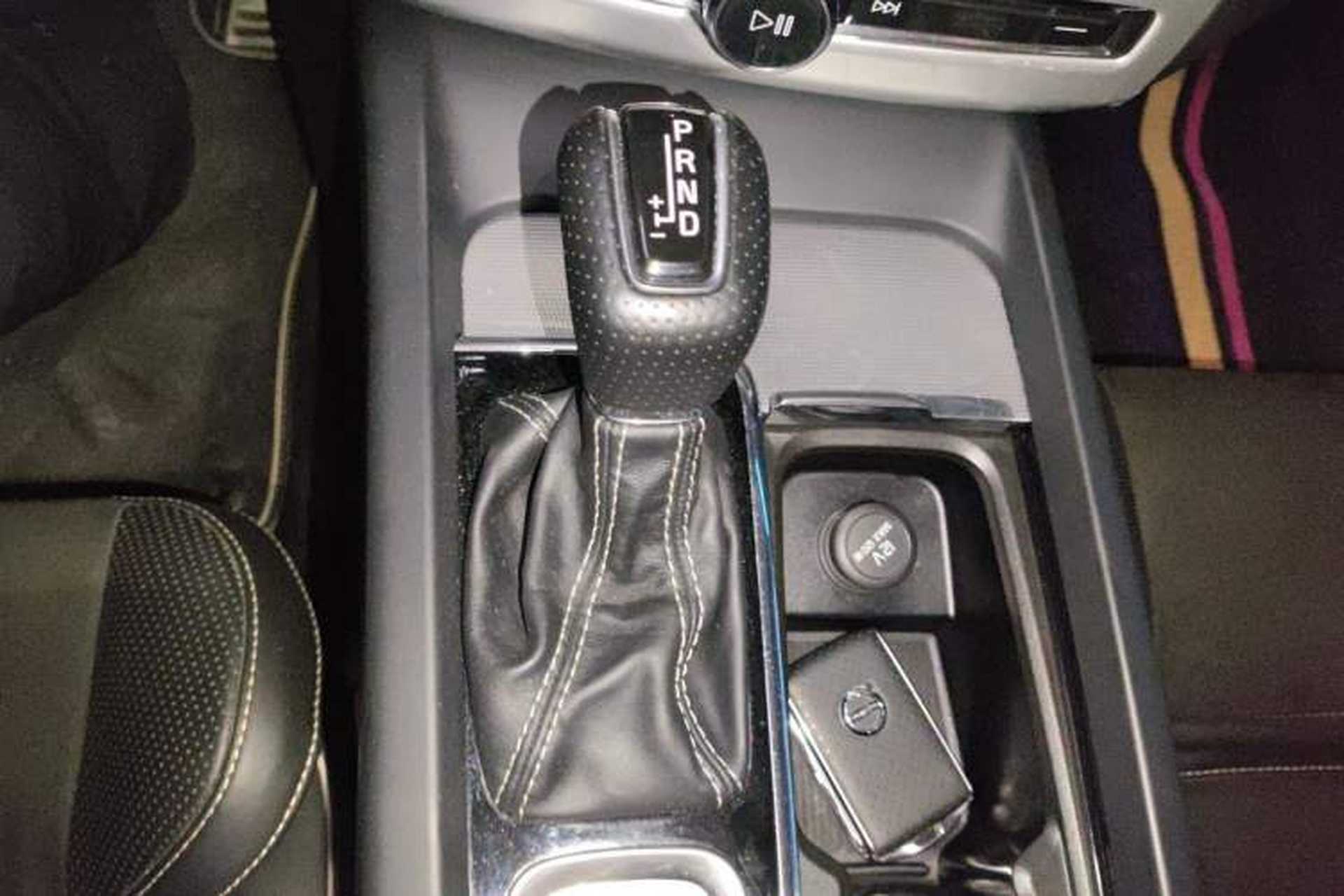 Used Volvo XC60 2019 T5 4x4 Zhiyuan Sport Edition China V Standard Gear Lever