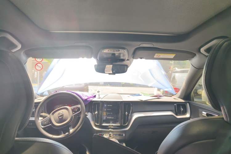 Used Volvo XC60 2019 T5 4x4 Smart Edition China V Standard Headliner