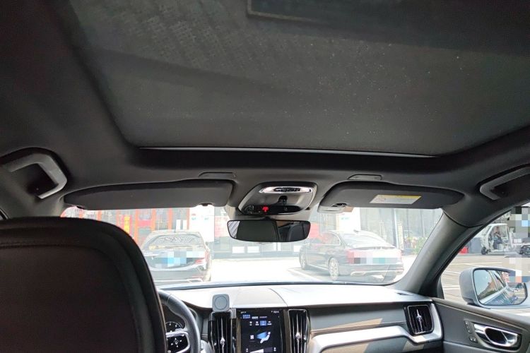 Used Volvo XC60 2019 T5 4x4 Zhiya Sport Edition China VI Standard Headliner