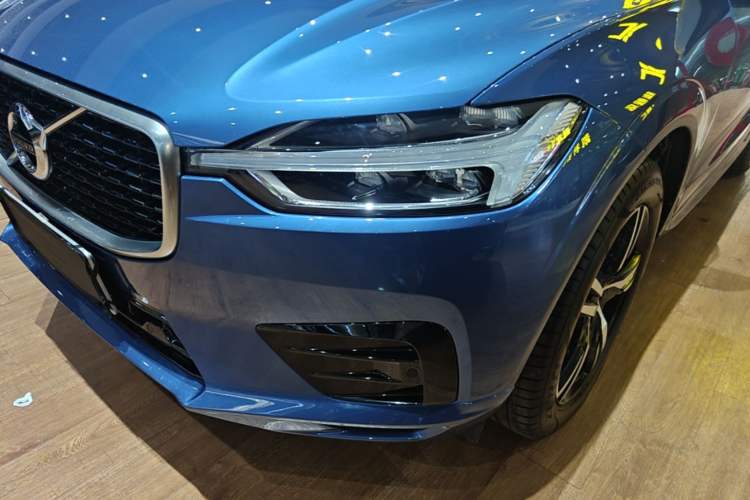 Used Volvo XC60 2019 T5 4x4 Smart & Dynamic Sport Edition China VI Standard Left Front Headlight