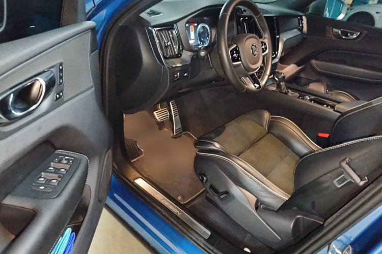Used Volvo XC60 2019 T5 4x4 Zhiyuan Sport Edition China V Standard Left Front Seat