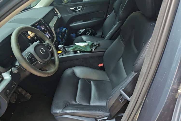Used Volvo XC60 2019 T5 4x4 Smart Edition China V Standard Left Front Seat