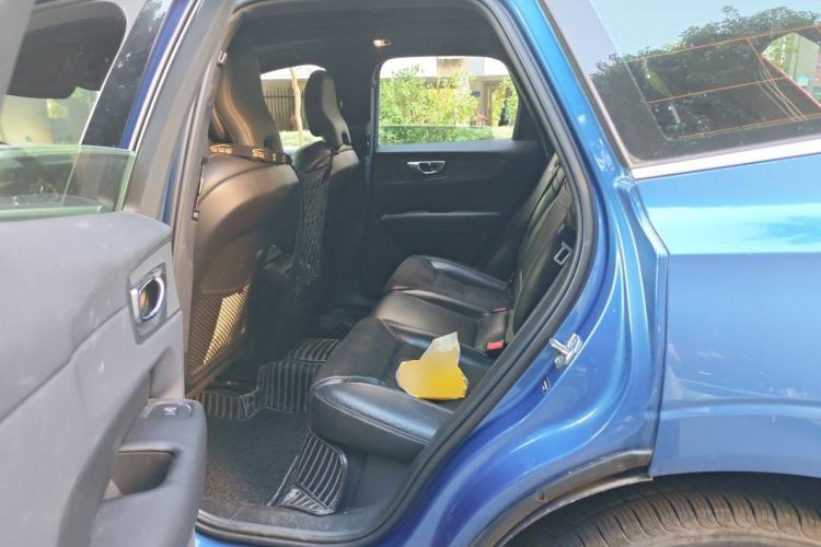 Used Volvo XC60 2019 T5 4x4 Zhiyuan Sport Edition China V Standard Left Rear Seat