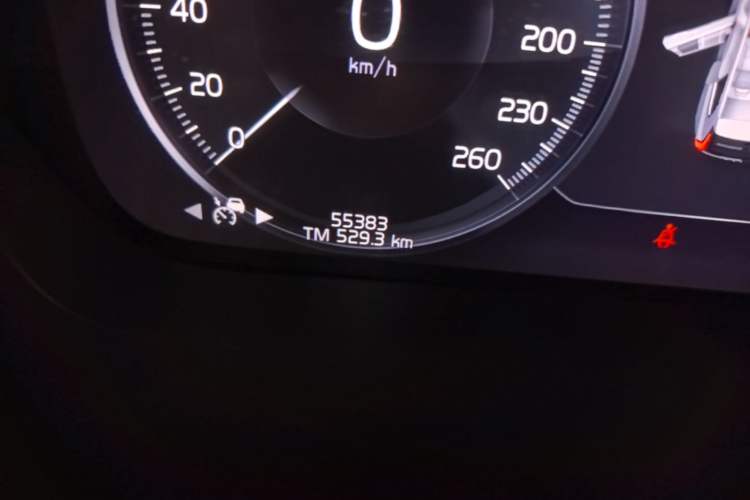 Used Volvo XC60 2019 T5 4x4 Zhiya Sport Edition China V Standard Odometer Close Up
