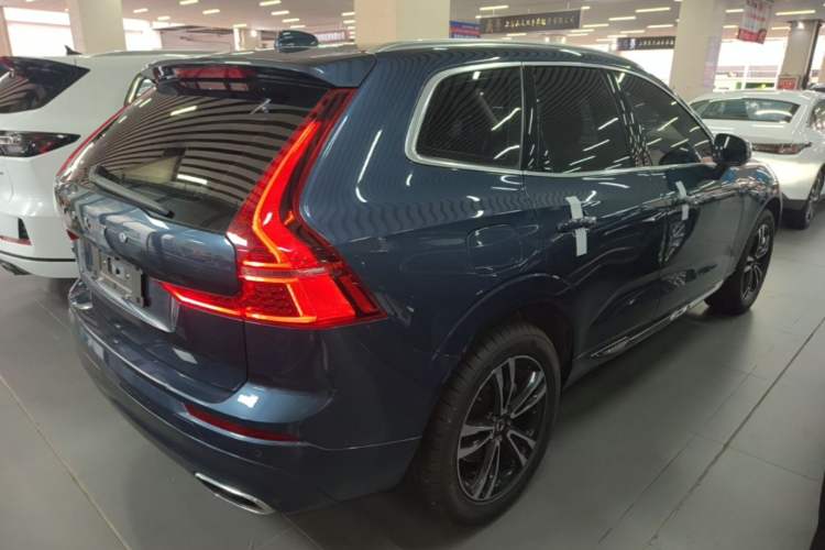 Used Volvo XC60 2019 T5 4x4 Smart Edition China V Standard Rear Right 45 Deg