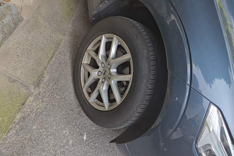 Used Volvo XC60 2019 T5 4x4 Smart Edition China V Standard Right Front Wheel Hub