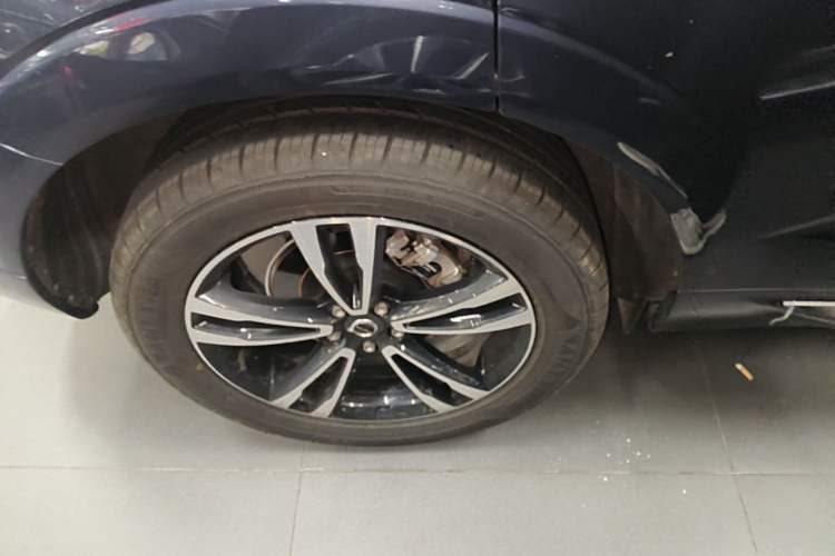 Used Volvo XC60 2019 T5 4x4 Smart Edition China V Standard Right Rear Wheel Hub