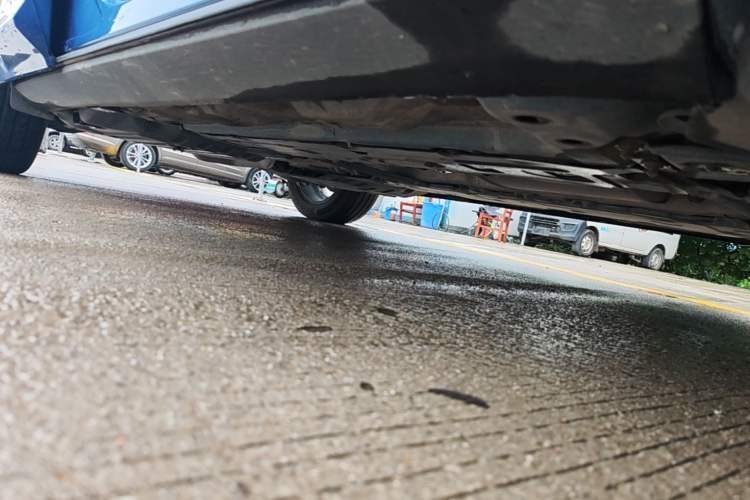 Used Volvo XC60 2019 T5 4x4 Smart & Dynamic Sport Edition China VI Standard Right Side Sill
