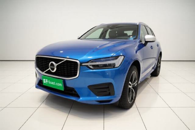 Używany Volvo XC60 2019 T5 4x4 Smart Edition China V Standard