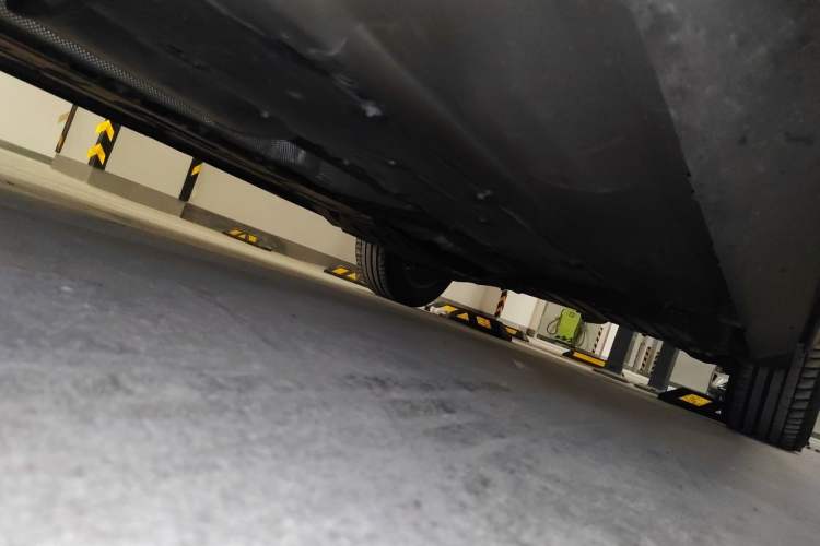 Used Volvo XC60 2019 T5 4x4 Smart Edition China V Standard Chassis Front Left