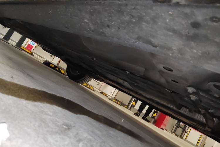 Used Volvo XC60 2019 T5 4x4 Smart Edition China V Standard Chassis Front Right