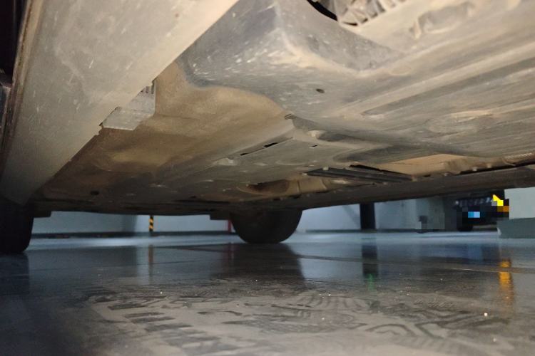 Used Volvo XC60 2019 T5 4x4 Smart Edition China VI Standard Chassis Rear Left