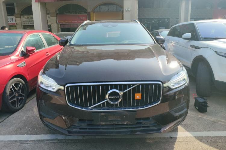 Used Volvo XC60 2019 T5 4x4 Smart Edition China VI Standard Exterior 1