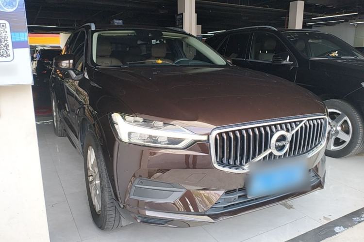 Used Volvo XC60 2019 T5 4x4 Smart Edition China V Standard Exterior 1