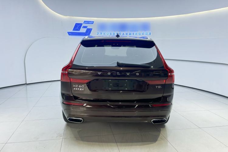 Used Volvo XC60 2019 T5 4x4 Smart Edition China V Standard Exterior 3