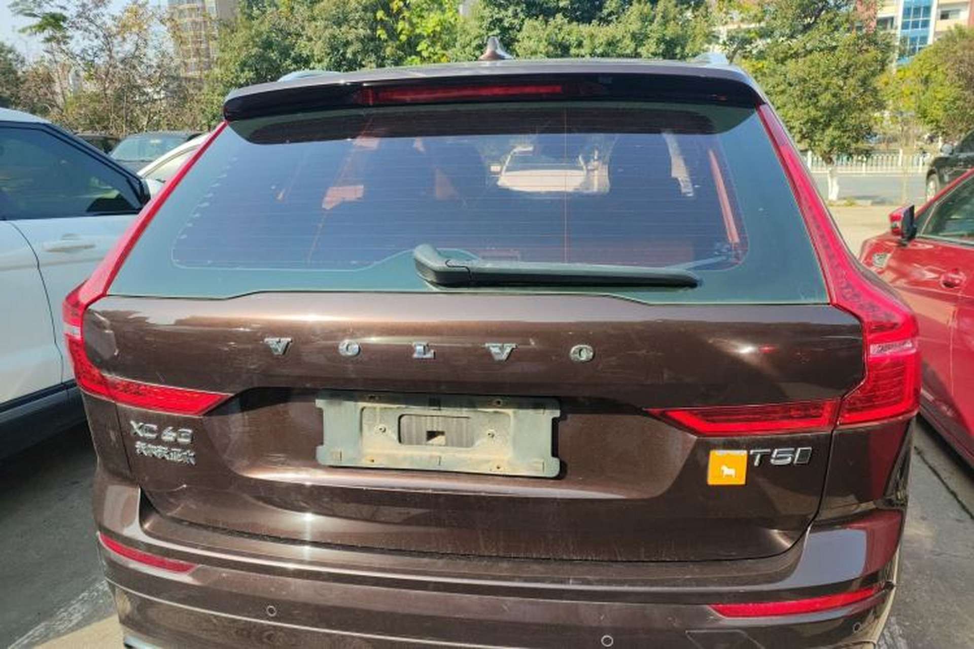 Used Volvo XC60 2019 T5 4x4 Smart Edition China VI Standard Exterior 4