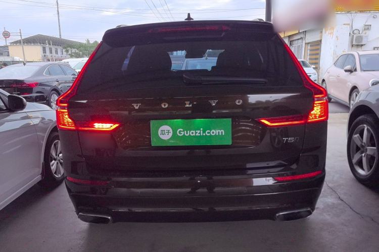 Used Volvo XC60 2019 T5 4x4 Smart Edition China VI Standard Exterior 4
