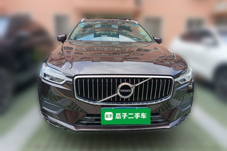 Used Volvo XC60 2019 T5 4x4 Smart Edition China VI Standard Front