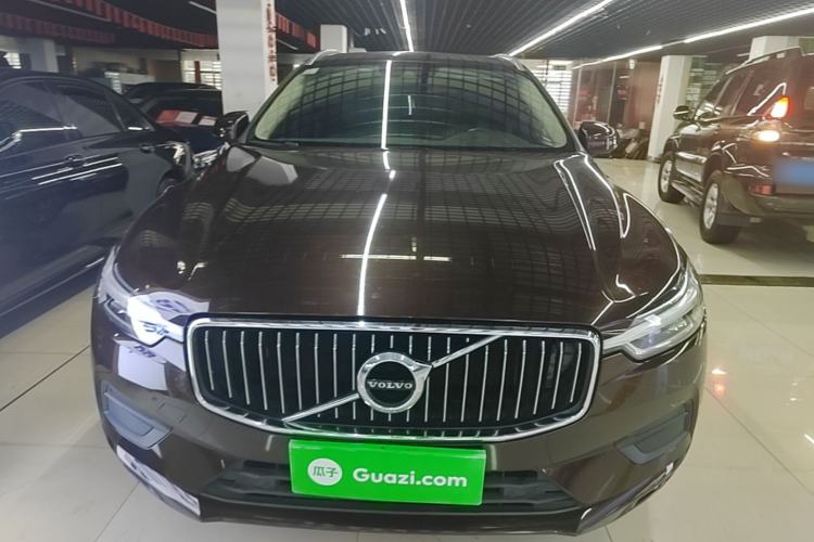 Used Volvo XC60 2019 T5 4x4 Smart Edition China VI Standard Front