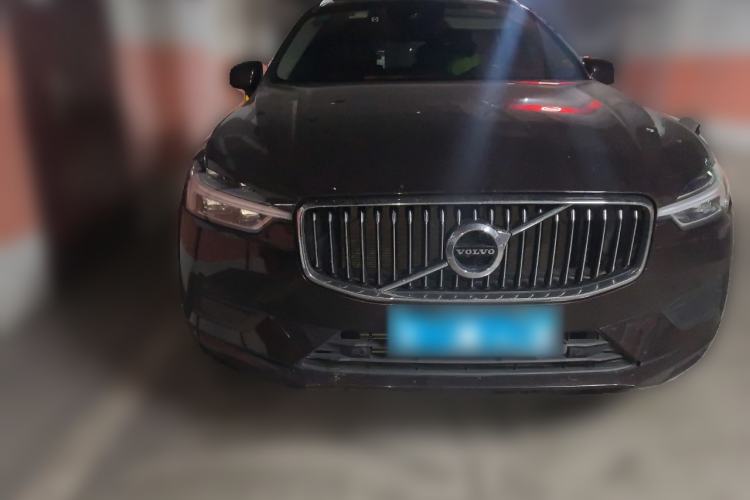 Used Volvo XC60 2019 T5 4x4 Smart Edition China VI Standard Front
