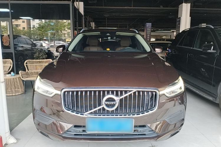 Used Volvo XC60 2019 T5 4x4 Smart Edition China V Standard Front