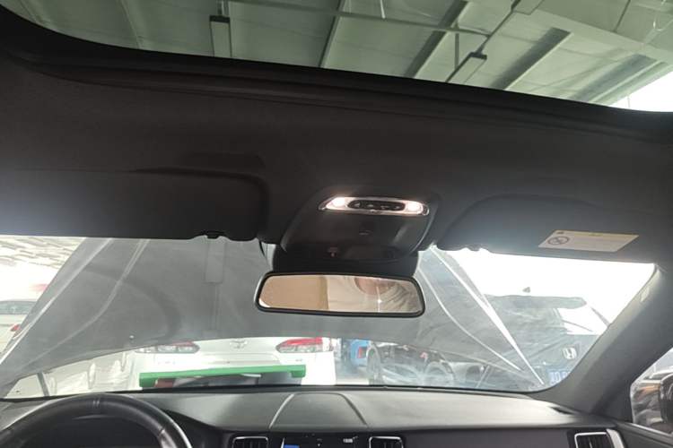 Used Volvo XC60 2019 T5 4x4 Smart Edition China V Standard Headliner