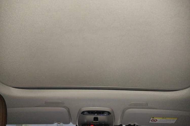 Used Volvo XC60 2019 T5 4x4 Zhiyuan Edition China VI Standard Headliner