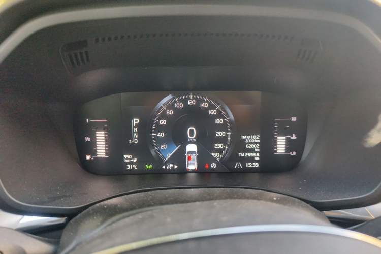 Used Volvo XC60 2019 T5 4x4 Smart Edition China VI Standard Instrument Cluster