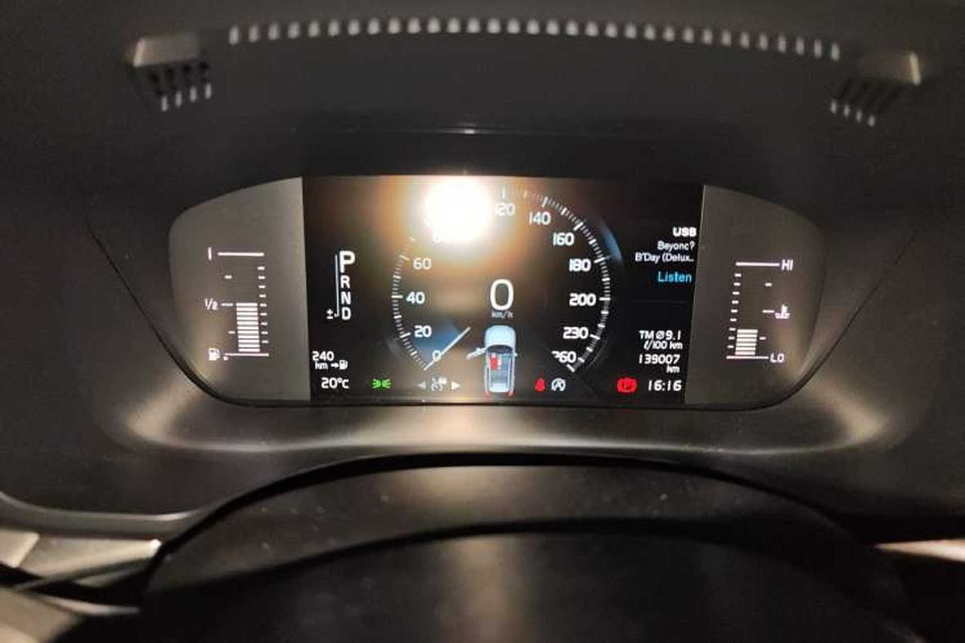 Used Volvo XC60 2019 T5 4x4 Smart Edition China VI Standard Instrument Cluster