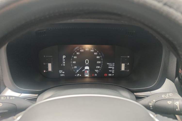 Used Volvo XC60 2019 T5 4x4 Smart Edition China VI Standard Instrument Cluster
