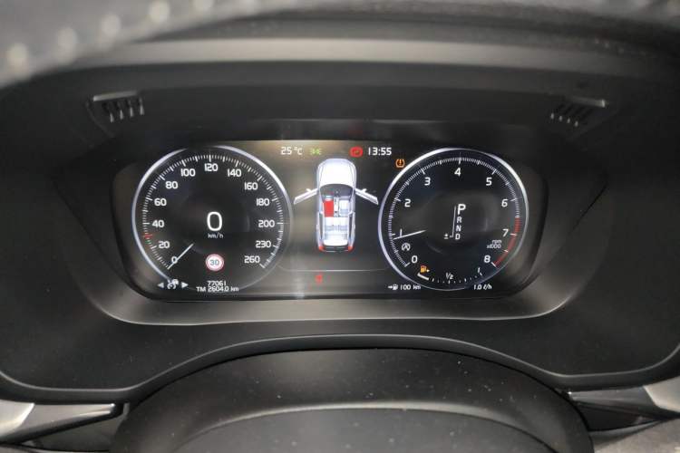 Used Volvo XC60 2019 T5 4x4 Zhiyuan Edition China VI Standard Instrument Cluster