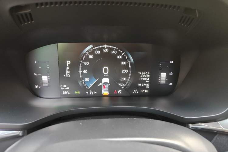 Used Volvo XC60 2019 T4 Zhiyi Edition China V Standard Instrument Cluster