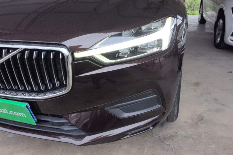 Used Volvo XC60 2019 T5 4x4 Smart Edition China VI Standard Left Front Headlight