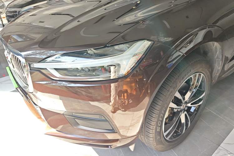 Used Volvo XC60 2019 T5 4x4 Zhiyuan Edition China VI Standard Left Front Headlight
