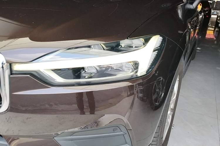 Used Volvo XC60 2019 T5 4x4 Smart Edition China V Standard Left Front Headlight