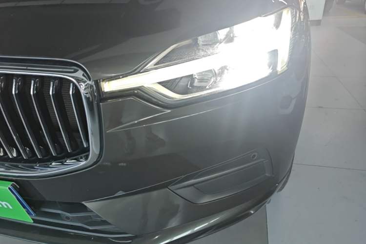 Used Volvo XC60 2019 T5 4x4 Smart Edition China VI Standard Left Front Headlight